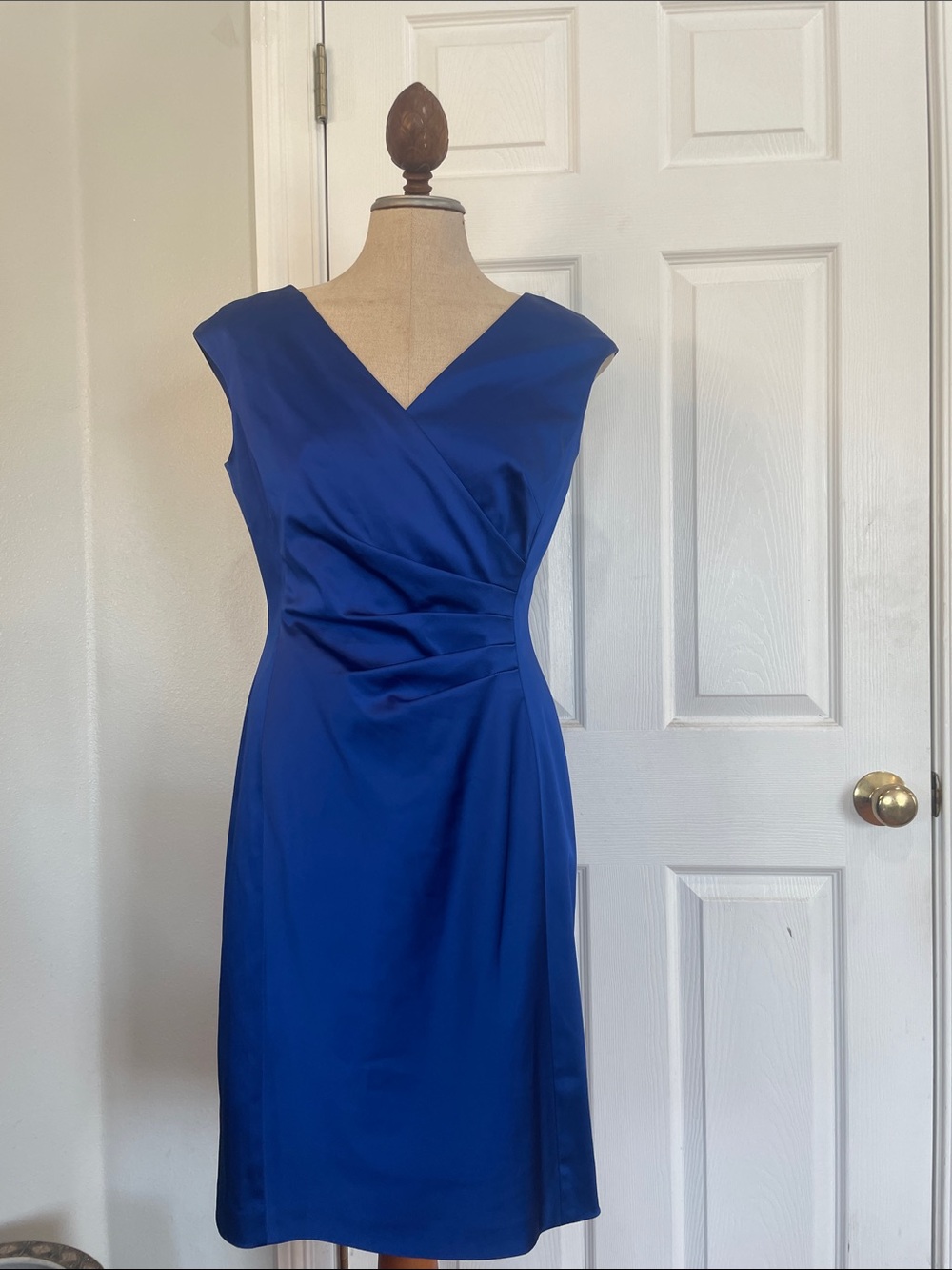 Lauren Ralph Lauren Royal Blue V-Neck Sheath cocktail formal Dress womens size 8